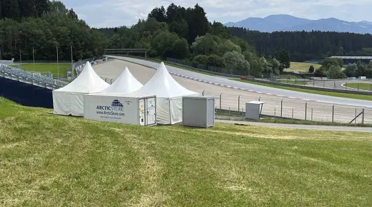 Køleopbevaring østrigsk Formula 1 Race – Køle-/frysecontainer