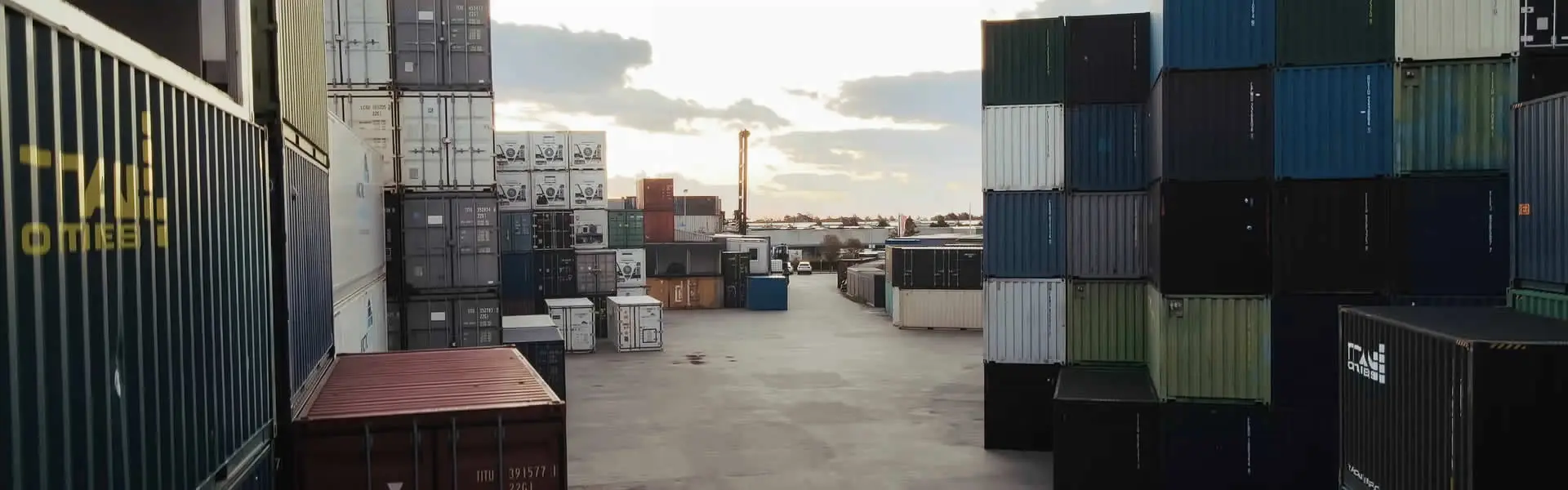 TITAN Containers Brand Video billede
