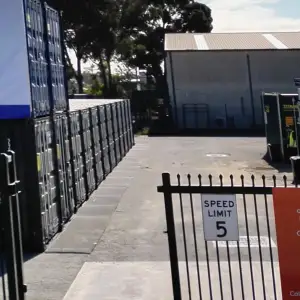 Self storage i Danmark - Lej depotrum nemt | TITAN